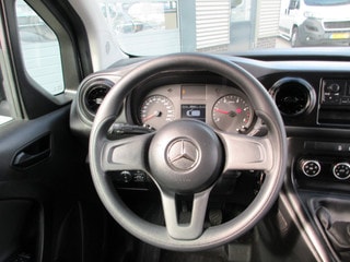 Thumbnail Mobil 9
