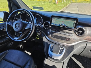 Thumbnail Mobil 8