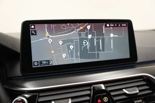Thumbnail Mobil 8