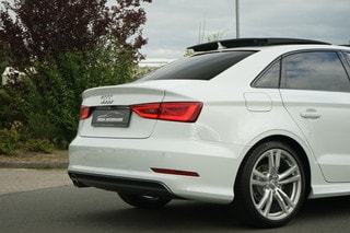 Thumbnail Mobil 9