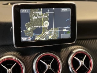 Thumbnail Mobil 8