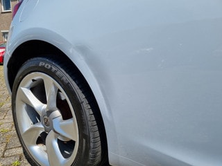 Thumbnail Mobil 6