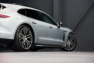 Thumbnail Mobil 10
