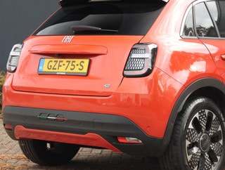 Thumbnail Mobil 7