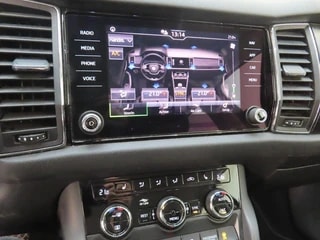 Thumbnail Mobil 9