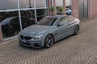 Thumbnail Mobil 8