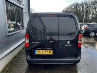 Thumbnail Mobil 6