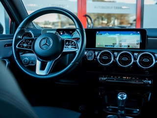 Thumbnail Mobil 2
