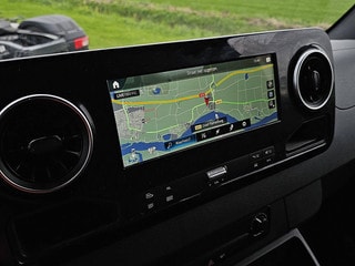 Thumbnail Mobil 9