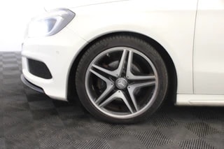 Thumbnail Mobil 10