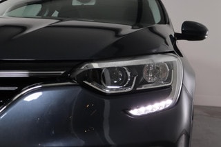 Thumbnail Mobil 10