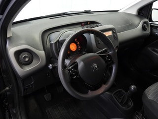 Thumbnail Mobil 4