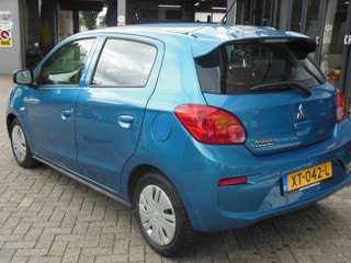 Thumbnail Mobil 6
