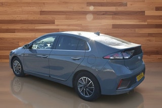 Thumbnail Mobil 4