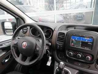 Thumbnail Mobil 8