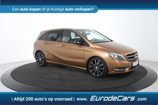 Thumbnail Mobil 6