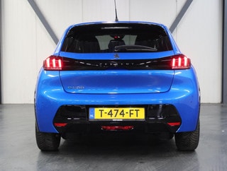 Thumbnail Mobil 8