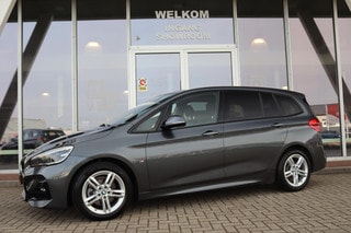 Thumbnail Mobil 4