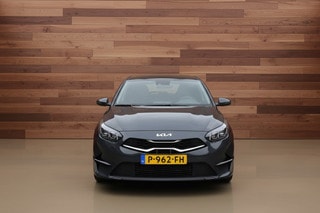 Thumbnail Mobil 8