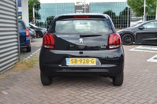 Thumbnail Mobil 9