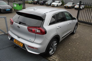 Thumbnail Mobil 7