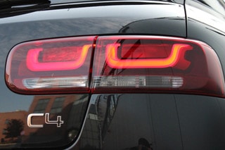 Thumbnail Mobil 8