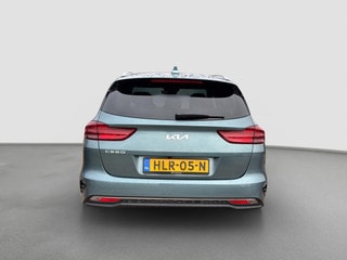 Thumbnail Mobil 6