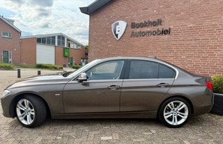 Thumbnail Mobil 4