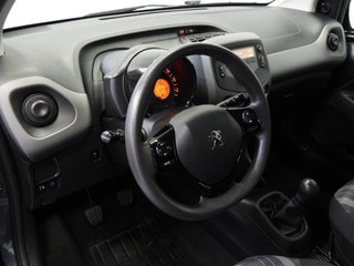Thumbnail Mobil 4