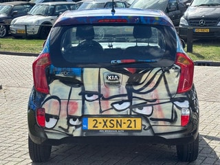 Thumbnail Mobil 6