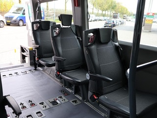 Thumbnail Mobil 6