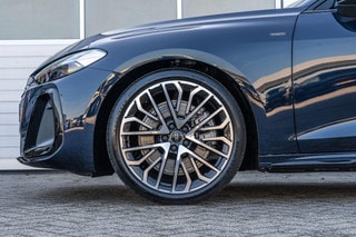 Thumbnail Mobil 10