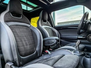 Thumbnail Mobil 10