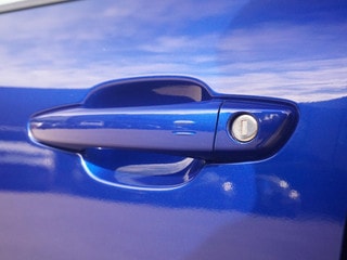 Thumbnail Mobil 9