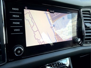 Thumbnail Mobil 7