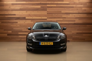 Thumbnail Mobil 8