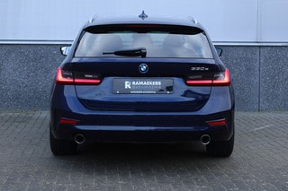 Thumbnail Mobil 8