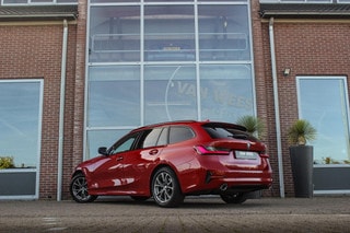 Thumbnail Mobil 4