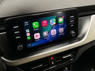 Thumbnail Mobil 8