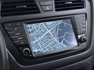 Thumbnail Mobil 7