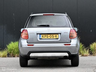 Thumbnail Mobil 4