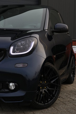 Thumbnail Mobil 2