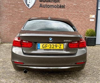 Thumbnail Mobil 6