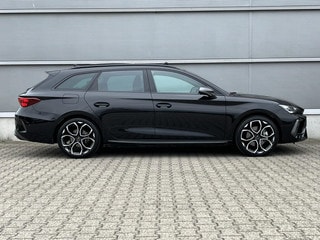 Thumbnail Mobil 4
