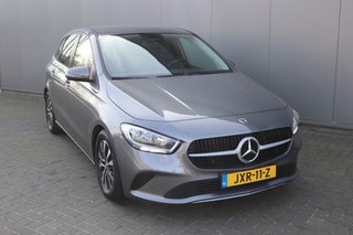 Thumbnail Mobil 9