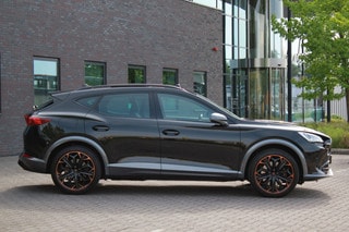 Thumbnail Mobil 4