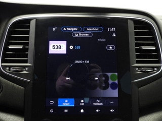 Thumbnail Mobil 10