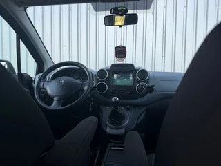 Thumbnail Mobil 10