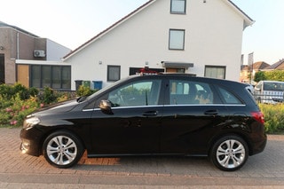 Thumbnail Mobil 2