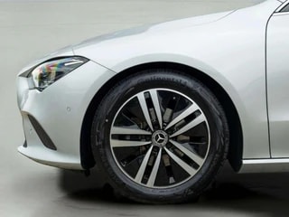 Thumbnail Mobil 8